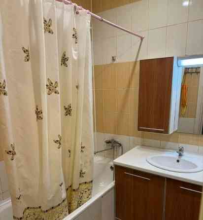 Сдается: Двухкомнатная квартира Район: Калининский Донецк