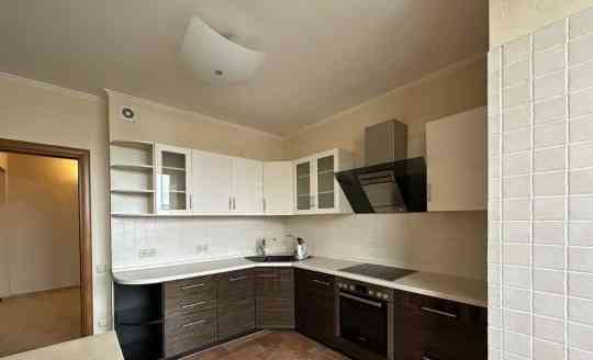 Сдается:2 комнатная квартира Район:Ленинский Донецк