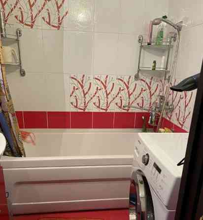 Сдается: Двухкомнатная квартира Район: Калининский Донецк