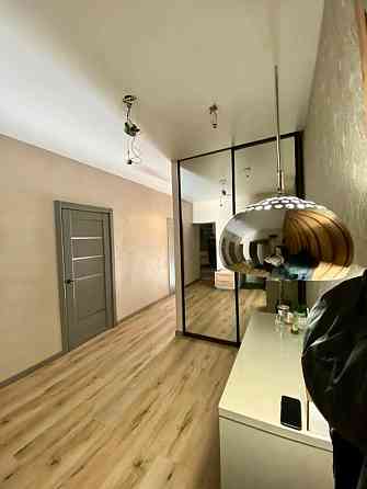 Сдам отличную 3-комнатную квартиру Калининский район Донецк