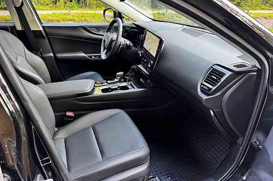 Lexus NX 350 2022 год 2.4 турбо бензин полный привод автомат Донецк