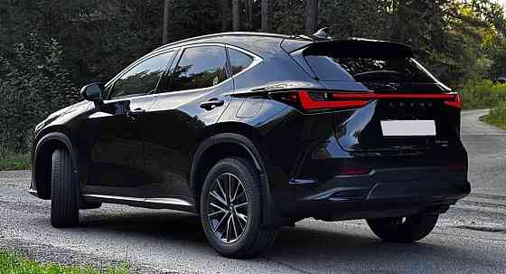Lexus NX 350 2022 год 2.4 турбо бензин полный привод автомат Донецк