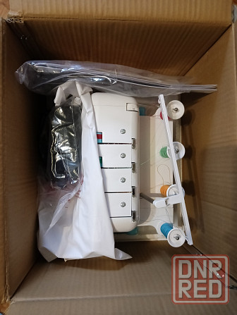 Новая Швейная машинка оверлок Донецк - изображение 1