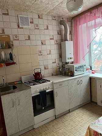 2-х комнатная квартиру, 38м2, 1/5 эт. Мариуполь