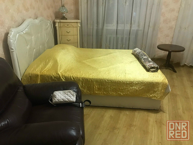 Сдам квартиру в Макеевке на 3/5 Макеевка - изображение 1