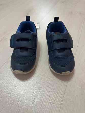 Кроссовки для мальчика 25р Донецк