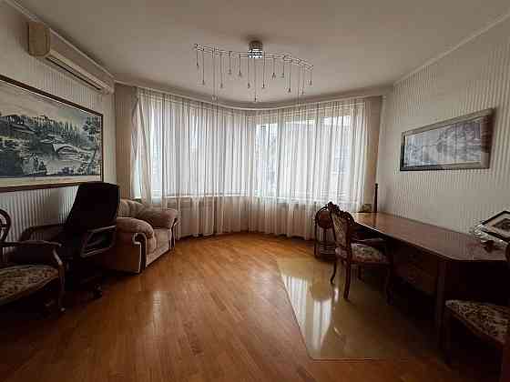 Сдается большая 3-комнатная квартира (160 м²) на пер. Орешково - идеально для семьи Донецк