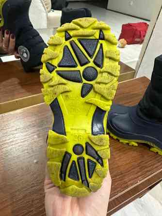 Сапоги Сноубутсы зимние 26р Донецк