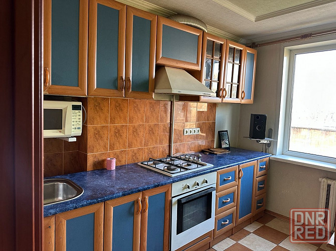 Продам 3-к. кв. , Петровский р-н, м-н Тихий, ул. Щипачева Донецк - изображение 1