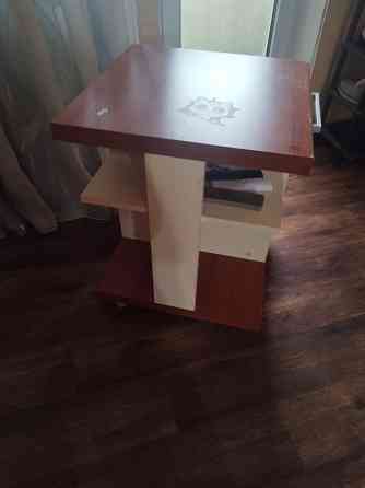 Отдам бесплатно подростковую мебель Донецк