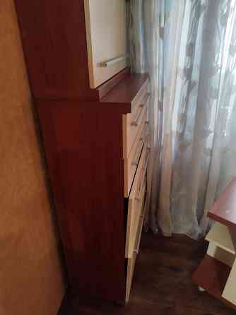 Отдам бесплатно подростковую мебель Донецк