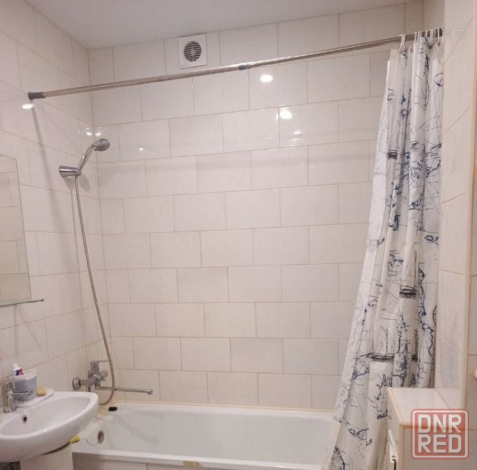 Сдаю однокомнатную квартиру 39.0 м² этаж 2/3 Киевский район города Донецка, улица Челюскинцев, 229 Донецк - изображение 5