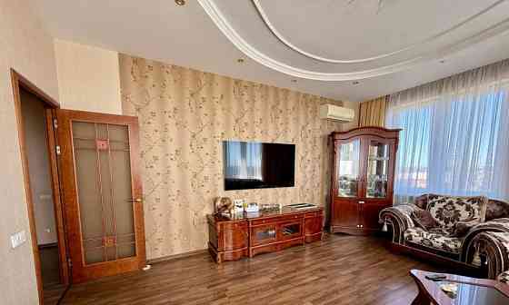 Аренда просторная кв-ра г.Донецк, жк "Диск" Донецк