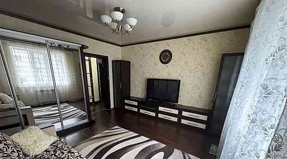 Сдам 2-комнатную квартиру в Ворошиловском районе, площадь Ленина. Донецк