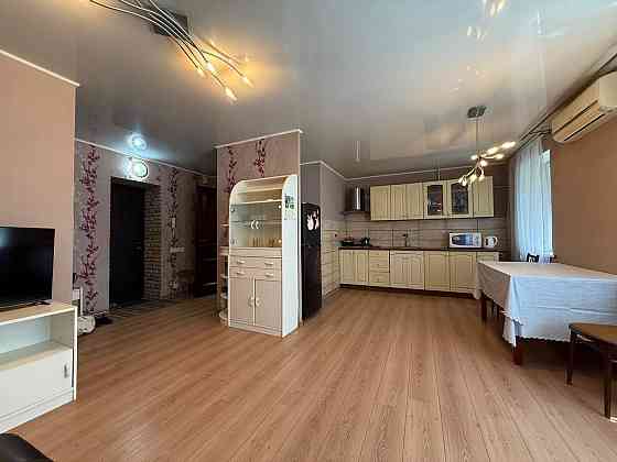 2к квартира, студия, Маяк Донецк