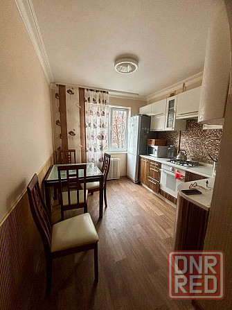 Сдам двухкомнатную квартиру в Петровском районе города Донецка. Донецк - изображение 1