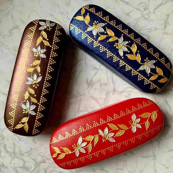 Футляры для очков в подарок , с росписью. Донецк