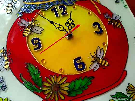 Часы витражные "Пчёлки", 25 на 25 см. Донецк