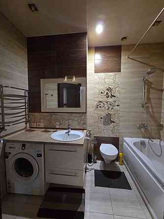 Предлагаем крупногабаритную 2- ком. квартиру в новострое в диске пр. маяковского в отличном состояни Донецк