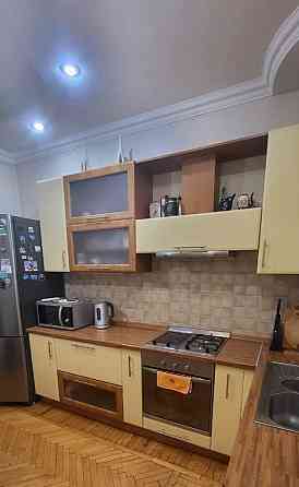 Продам двухкомнатную квартиру Донецк