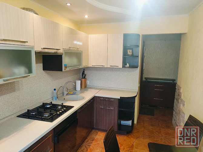 Центр, 3к квартира с ремонтом, на дзержинского Донецк - изображение 1