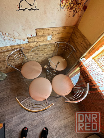 Стол, стулья Макеевка - изображение 1