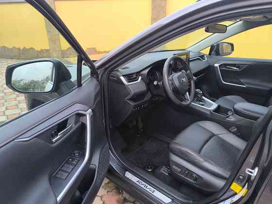 Продам Toyota RAV 4 2022 Hybrid Донецк