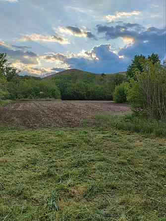 Продаётся земельный участок ( бывшая территория пионерского лагеря), с. Благодатное Амвросиевка