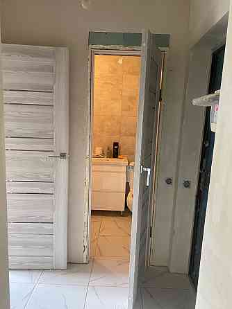 Продам 2х комн., 3/3, капитальный ремонт, Калининский район Донецк