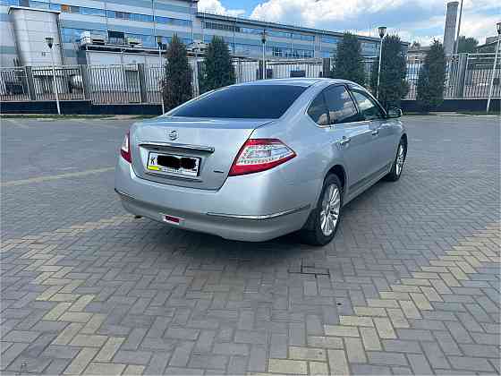 Продам NISSAN Донецк