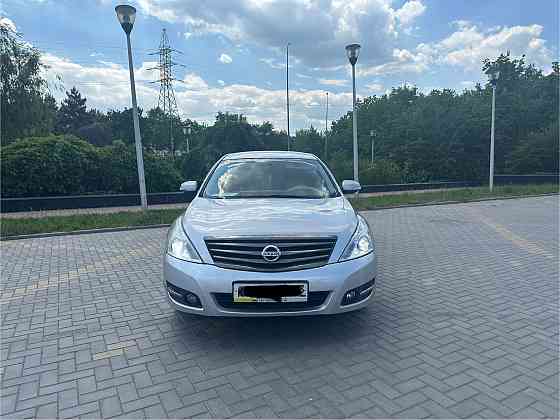 Продам NISSAN Донецк