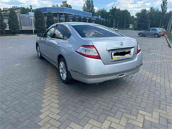 Продам NISSAN Донецк