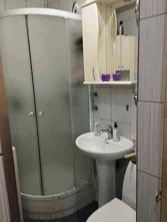 Продам 2х-ком.квартиру Киевский р-н Изумруд Донецк