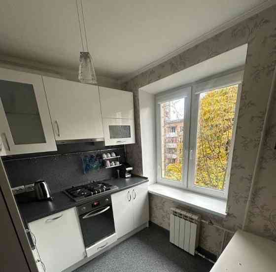 Сдам 2-комнатную квартиру в Киевском районе, Изумруд. Донецк