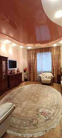 Сдам 3-х комнатную 130 м² в Новострое, Ворошиловский р-н. Два санузла .Паркинг. Донецк