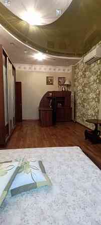 Сдам 3-х комнатную 130 м² в Новострое, Ворошиловский р-н. Два санузла .Паркинг. Донецк