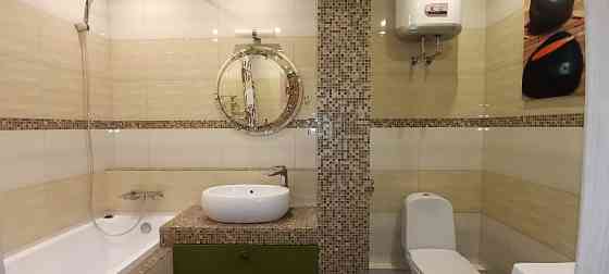 Сдам 3-х комнатную 100 м² в Киевском р-не. Ремонт. Всё необходимое есть. Подземный паркинг. Донецк