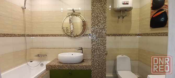 Сдам 3-х комнатную 100 м² в Киевском р-не. Ремонт. Всё необходимое есть. Подземный паркинг. Донецк - изображение 3