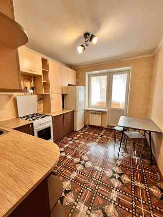 Сдам однокомнатную квартиру в Калининском районе около мед. Института Донецк