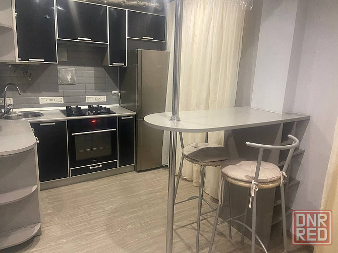 Сдам 1-комнатную квартиру в Ворошиловском районе, Донбасс Арена. Донецк - изображение 3