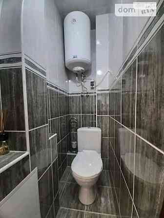 1-ком. квартира, 29м2, 3/5 эт. Мариуполь