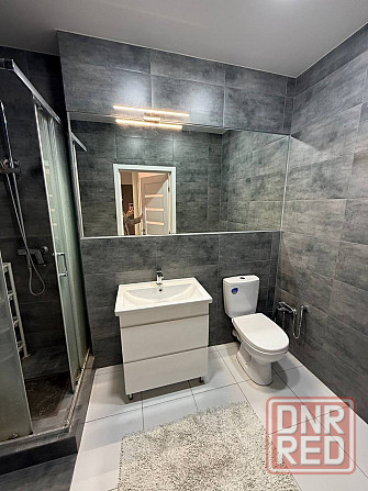 Сдаётся 1-комнатная квартира в Калининском районе, ул. Ходаковского 66Б Донецк - изображение 2