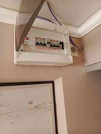 Продам евро 2км.кв Центр 1000 мелочей Мариуполь