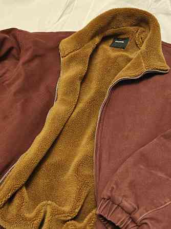 Куртка красная винтажного cтиля Донецк