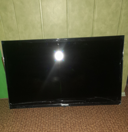 Телевизор (новый) на запчасти Донецк