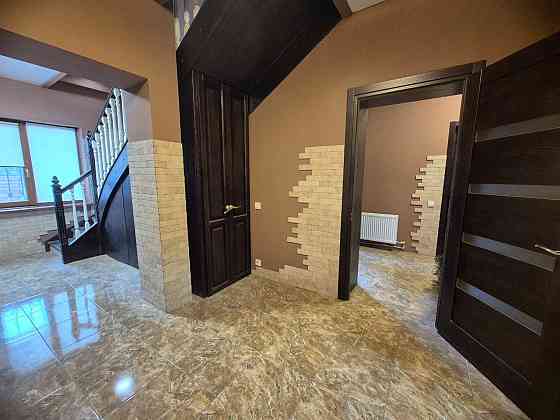 Продаётся комфортабельный 2х-этажный дом ул. Гагарина Мариуполь