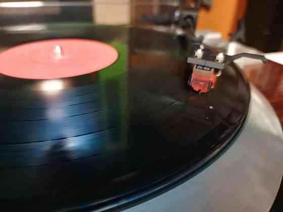 Проигрыватель винила "Denon"-DP -37F Донецк