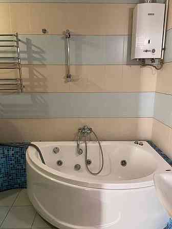 Отличный вариант для любителей центра города! Донецк