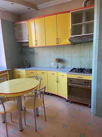 Отличный вариант для любителей центра города! Донецк