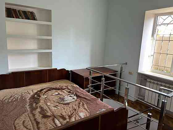 1-ком. квартира, 30м2,1/5 этаж Мариуполь